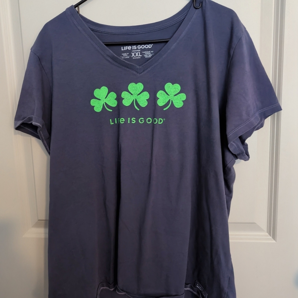 Life is Good Blue T-Shirt XXL with Green Shamrocks